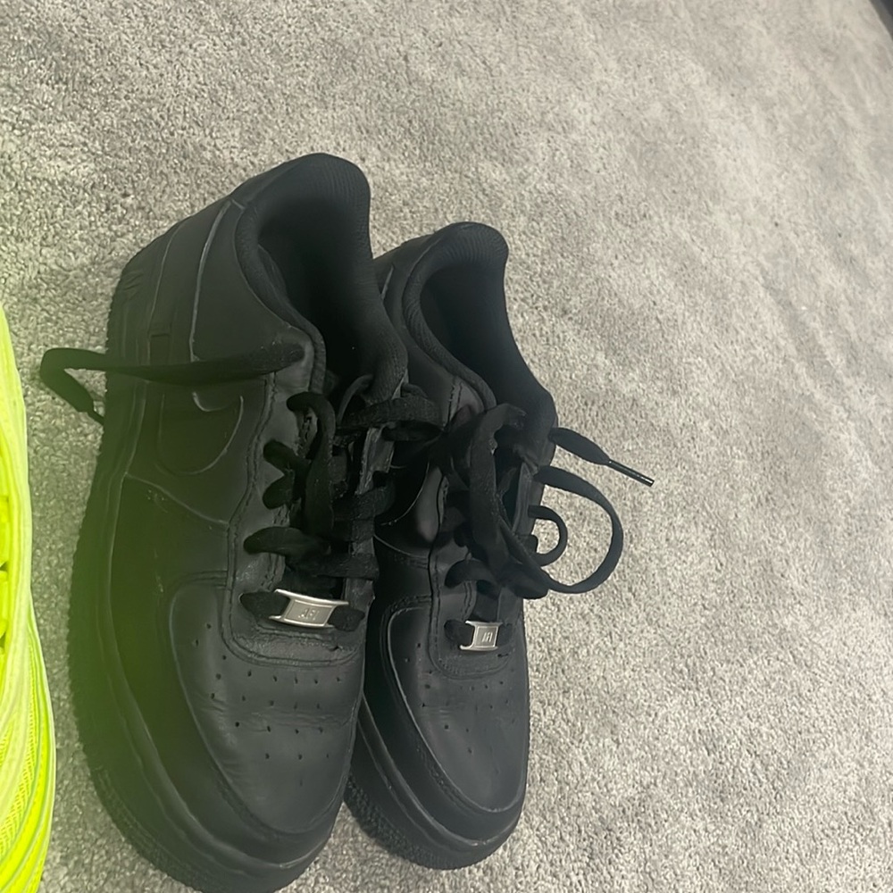 Black Air Force ones size 5
